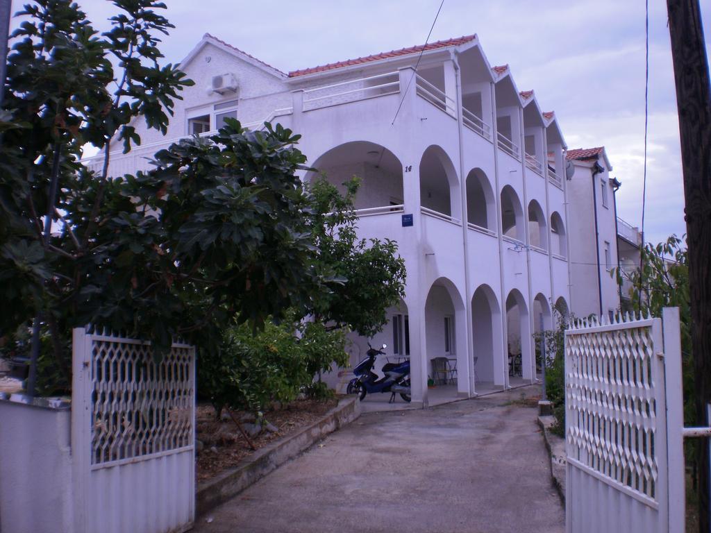 Kilic Apartments Trogir Kültér fotó