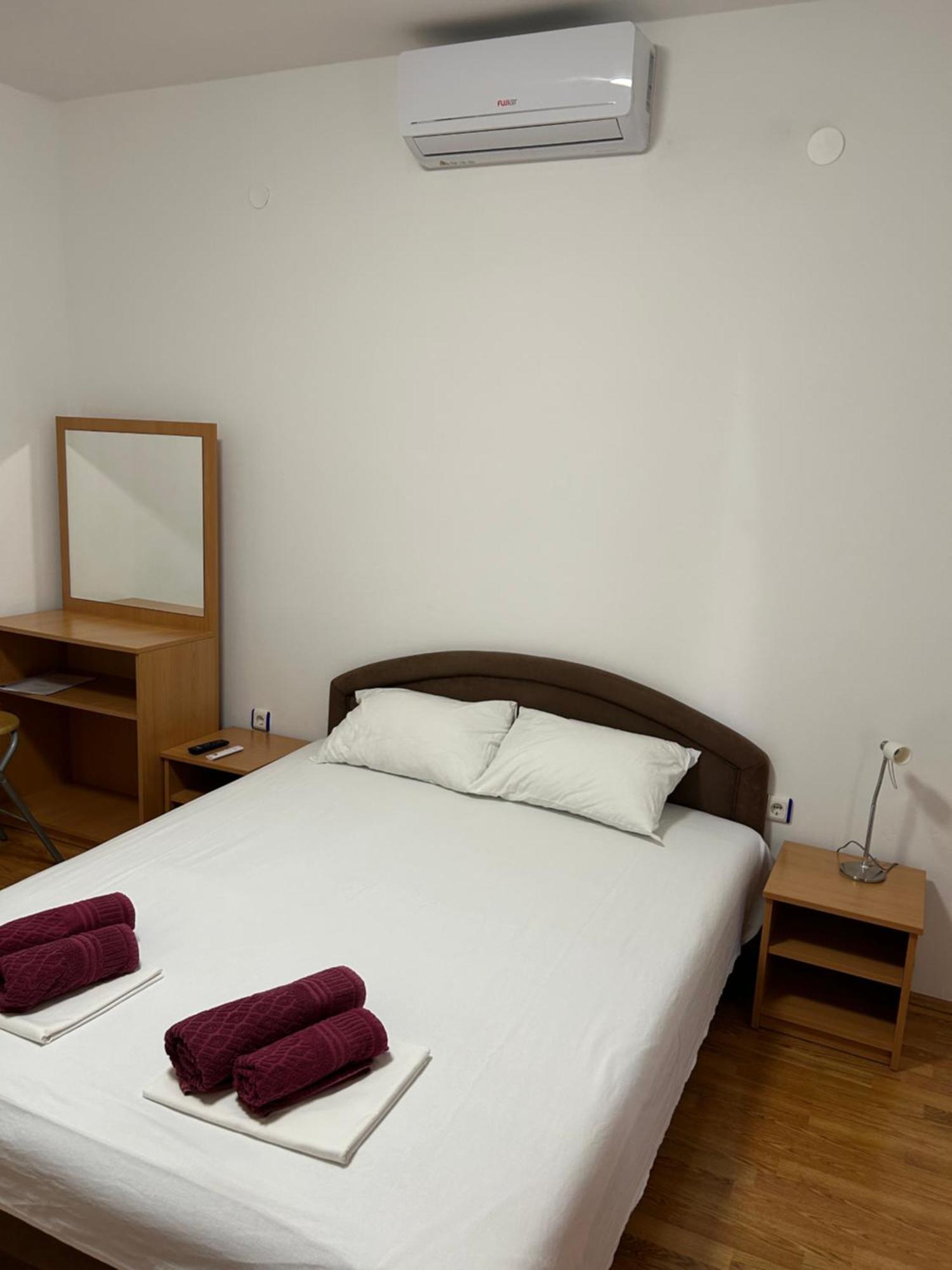 Kilic Apartments Trogir Kültér fotó